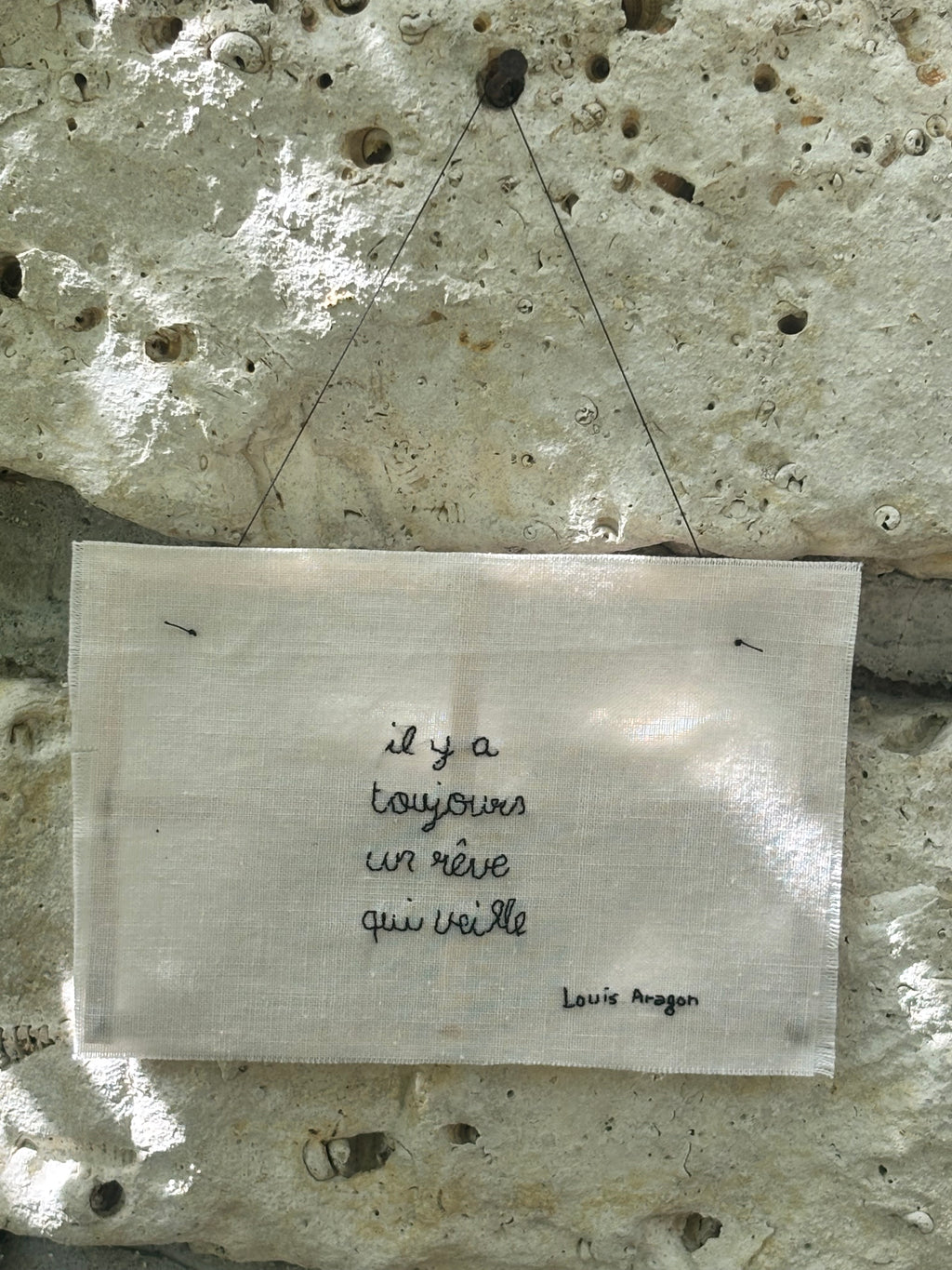 Des cadres qui murmurent des mots à ton âme
