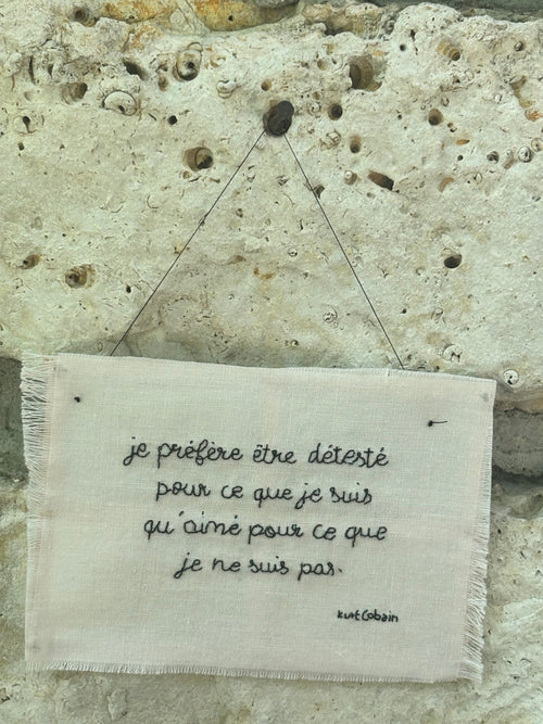 Des cadres qui murmurent des mots à ton âme